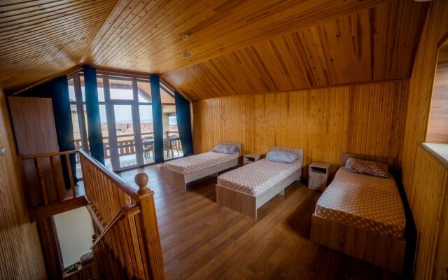 Golden Beach Hotel