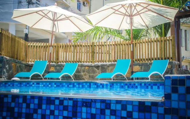 Azur Paradise