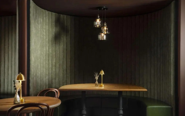 Hotel Alpenrock Breckenridge, Curio Collection by Hilton