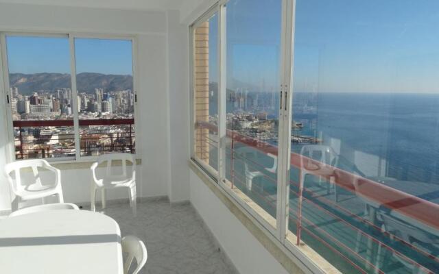 Beni-Beach Apartments 