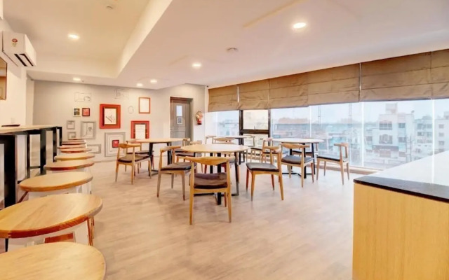 Hotel Royal Comfort by Playsales