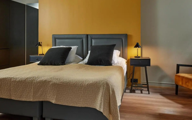 Hotel Fron