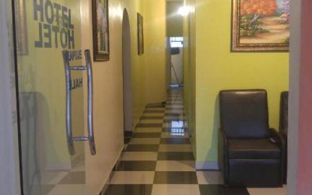 Gazcue Hotel 