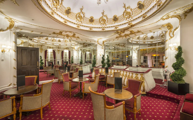 Grand Royale Hyde Park