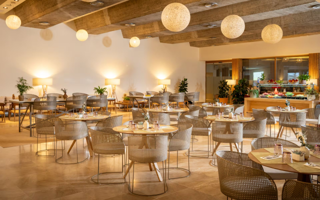 Отель Melia South Beach