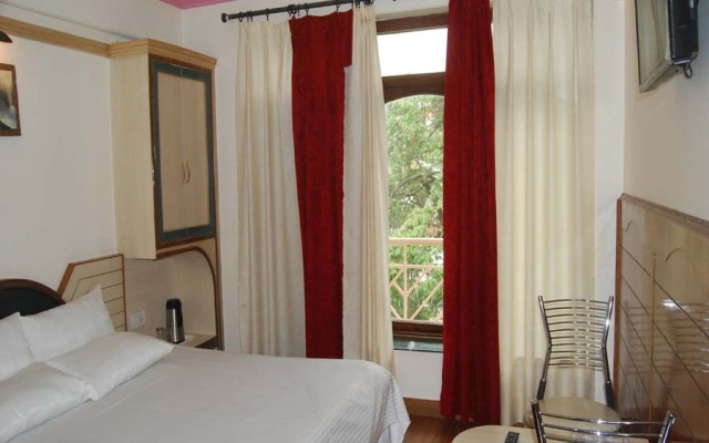 OYO 1385 Hotel Dream Palace