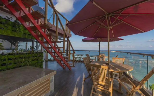 Coral Grand Beach & Spa Resort