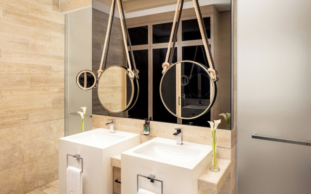 Saadiyat Rotana Resort and Villas