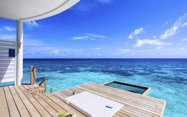Machchafushi Island Resort & Spa Maldives, The Centara Collection