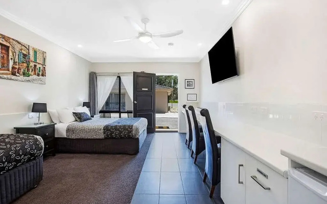 Comfort Inn May Park