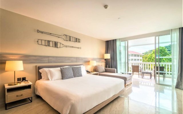 Centara Ao Nang Beach Resort and Spa Krabi Hotel