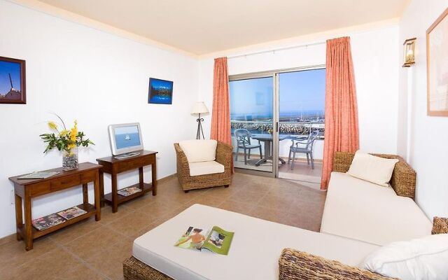 Apartamentos Gema Aguamarina Golf