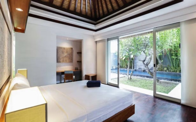 Kedonganan Beach Villas