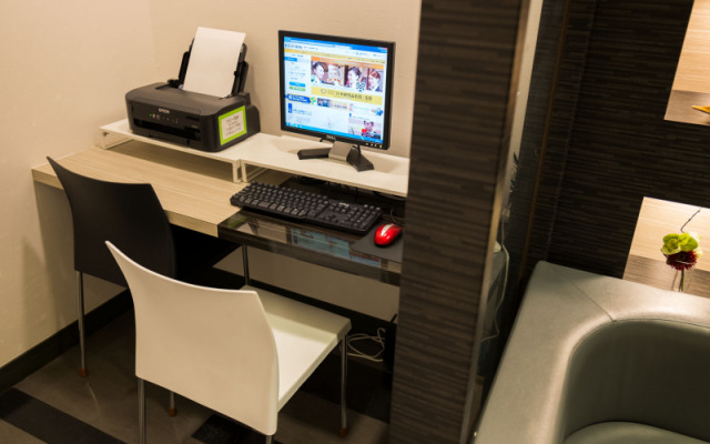 Super Hotel Yokkaichi Ekimae