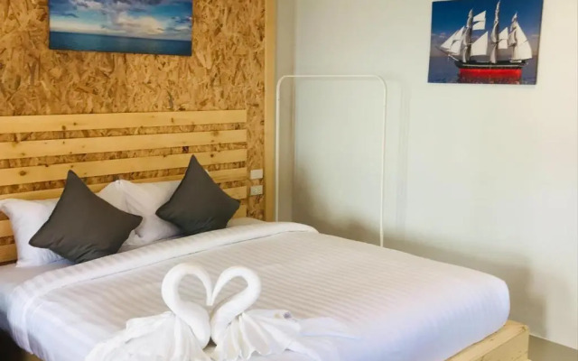 Lipe Garden Beach Resort