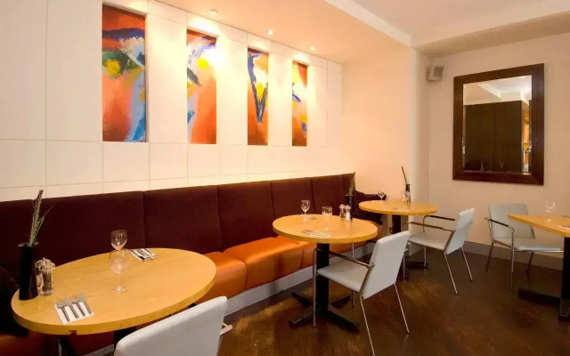 Premier Inn Manchester Old Trafford