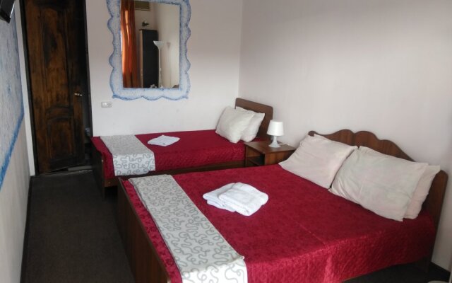 Ekvator Guest House