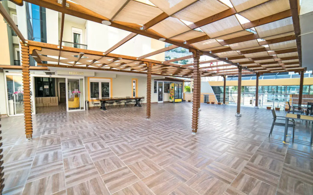 Отель Flamingo Residence