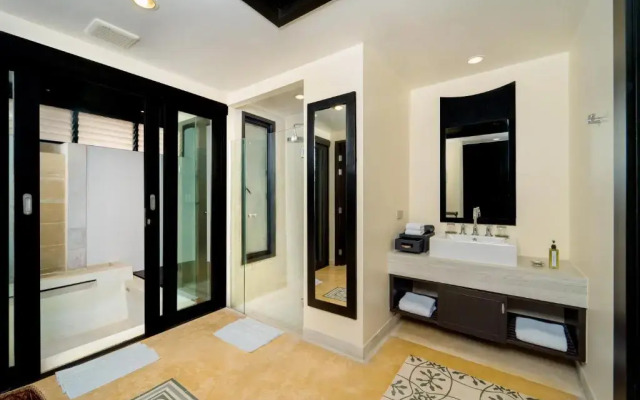 Bhu Nga Thani Resort & Villas Railay