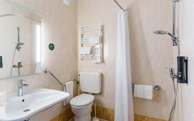 B&B HOTEL Amneville-les-Thermes
