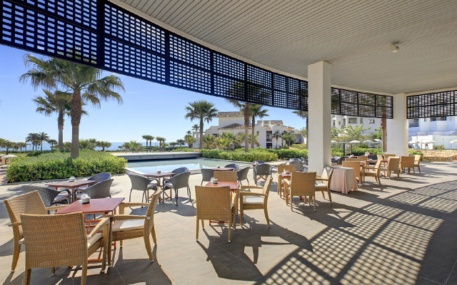 Estepona Hotel & Spa Resort