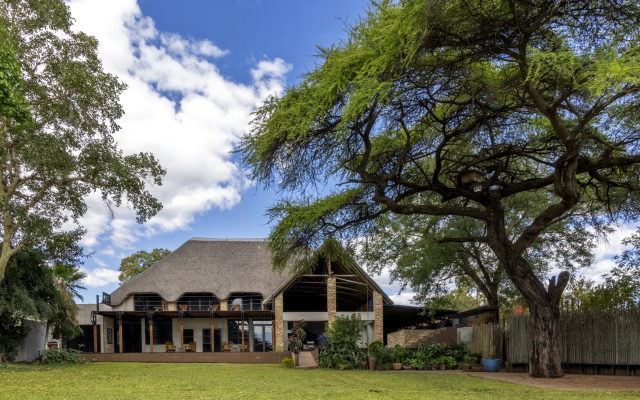 Chobe River Lodge