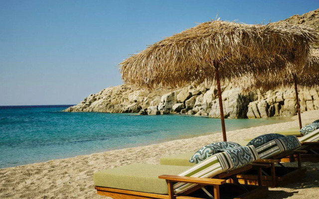 Myconian Sunrise Relais & Chateaux Hotel