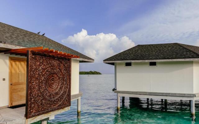 Cinnamon Dhonveli Maldives Resort