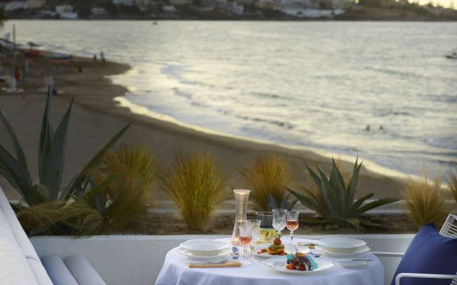 I Resort Beach hotel & Spa