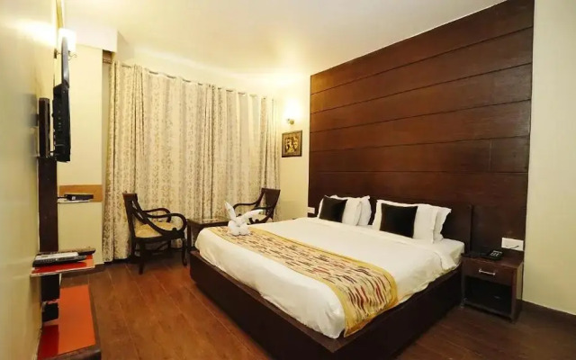 Hotel Atulyaa Taj