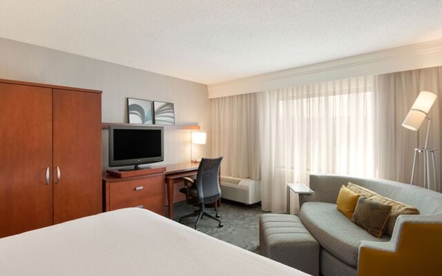 Sonesta Select Huntington Beach Fountain Valley