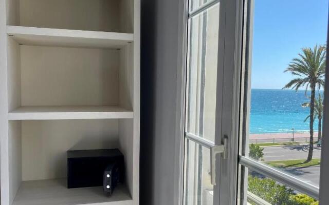 Hotel Flots d'Azur