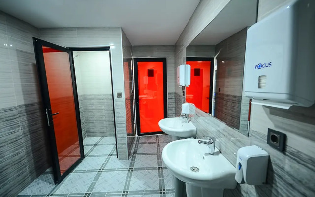 REALM Hotel Batumi