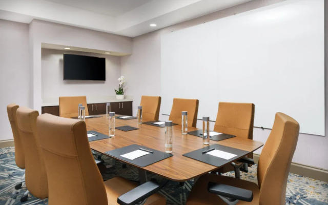 Courtyard by Marriott Orlando Downtown