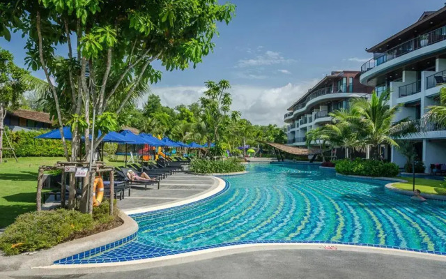 Holiday Ao Nang Beach Resort, Krabi
