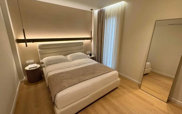 Luxury White Tower Suites