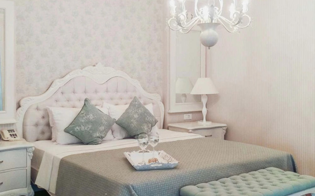 Ena Boutique Hotel & Residences