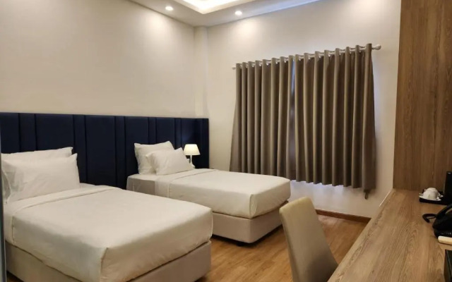 Ruby Hotel