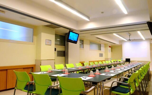 Best Western Globus Hotel