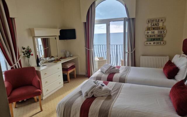 Redcliffe Hotel