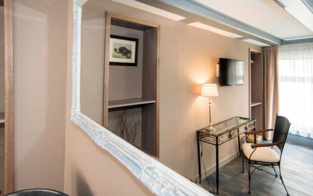 Central Guest Rooms