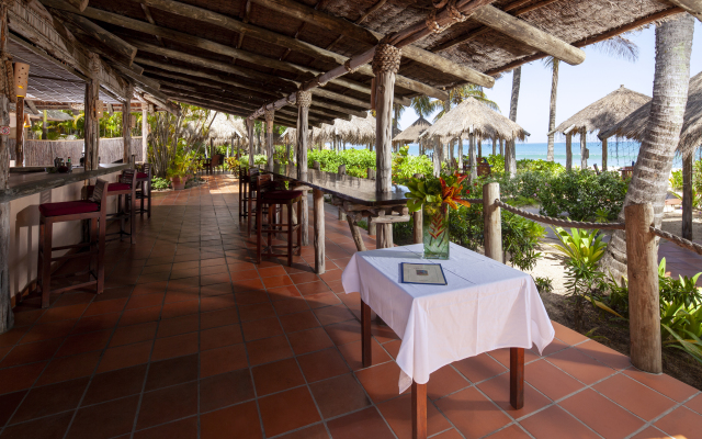 Galley Bay Resort & Spa