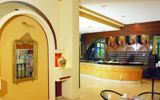 Hotel Evi