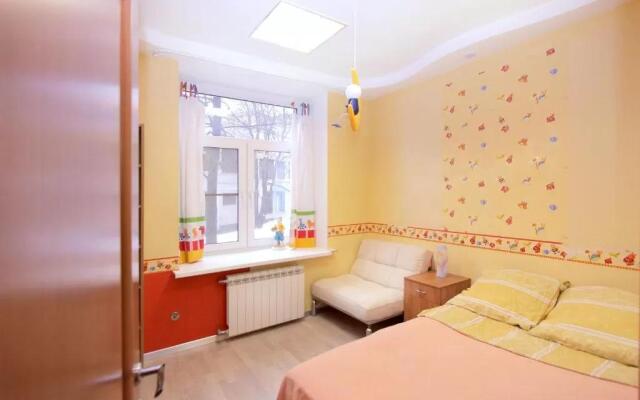 B&B Petrogradskiy Na Ordinarnoy