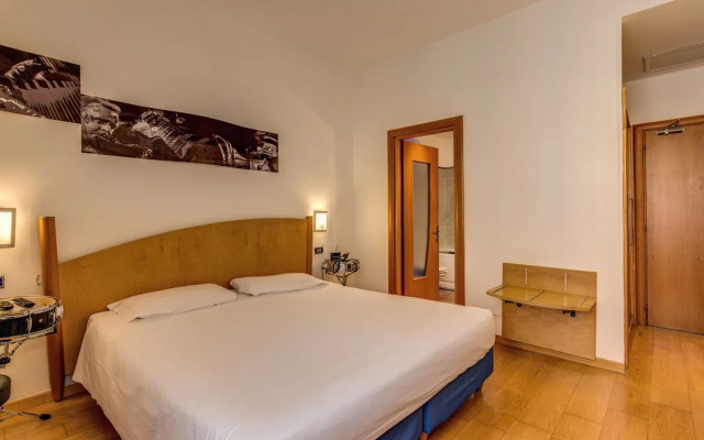 Hotel Franklin Feel The Sound