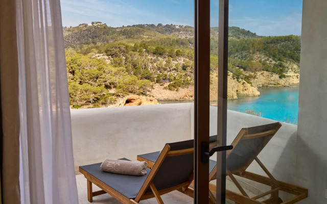 Cala San Miguel Hotel Ibiza, Curio Collection by Hilton