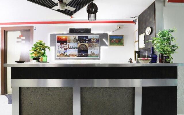 Hotel Ashish