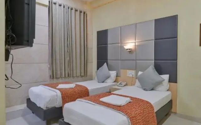 Bentley Hotel Marine Drive