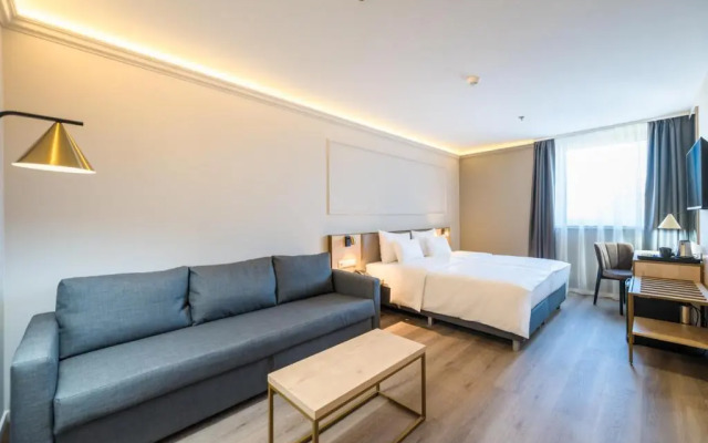 Expo Tower by Mellow Mood Hotels