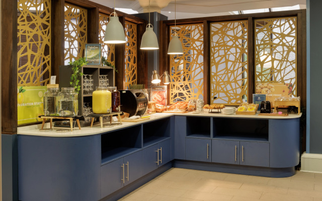 DoubleTree by Hilton Manchester Airport